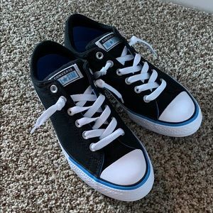 Brand New Kids Slip-On Converse